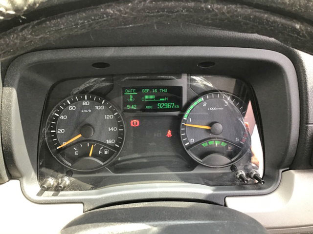 三菱ふそうキャンター平ボディ小型（2t・3t）[写真25]