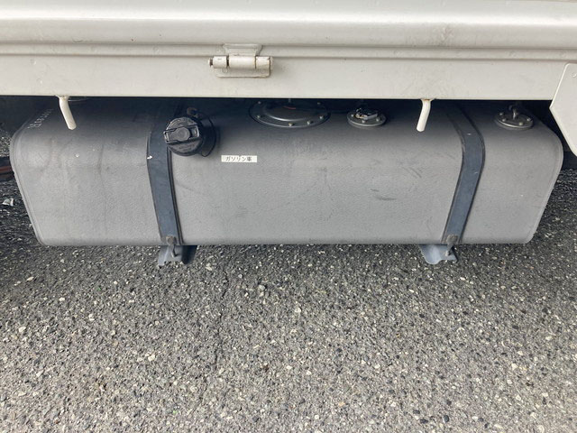 日産アトラス平ボディ小型（2t・3t）[写真19]