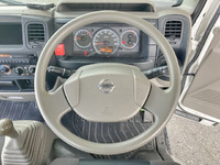 日産アトラス平ボディ小型（2t・3t）[写真36]