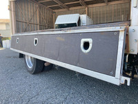 トヨタダイナ平ボディ小型（2t・3t）[写真13]