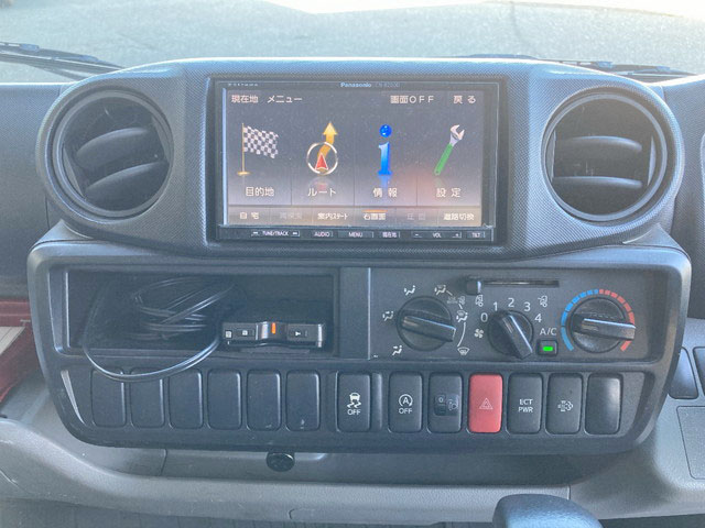 トヨタダイナ平ボディ小型（2t・3t）[写真32]