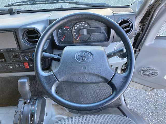 トヨタダイナ平ボディ小型（2t・3t）[写真33]