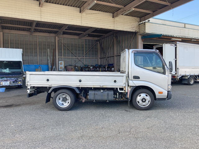 トヨタダイナ平ボディ小型（2t・3t）[写真06]