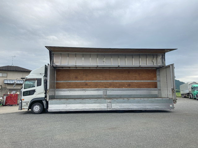 UDトラックスクオンアルミウイング大型（10t）[写真06]