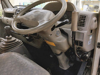 日野デュトロ高所作業車小型（2t・3t）[写真30]