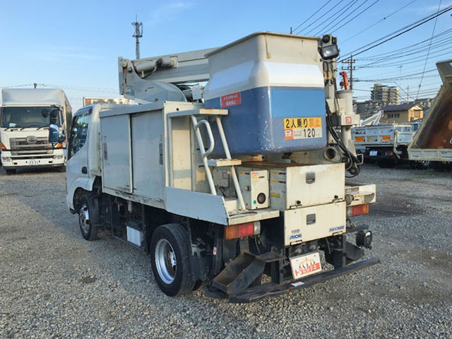 日野デュトロ高所作業車小型（2t・3t）[写真04]