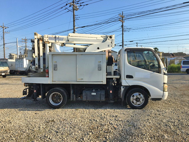日野デュトロ高所作業車小型（2t・3t）[写真07]