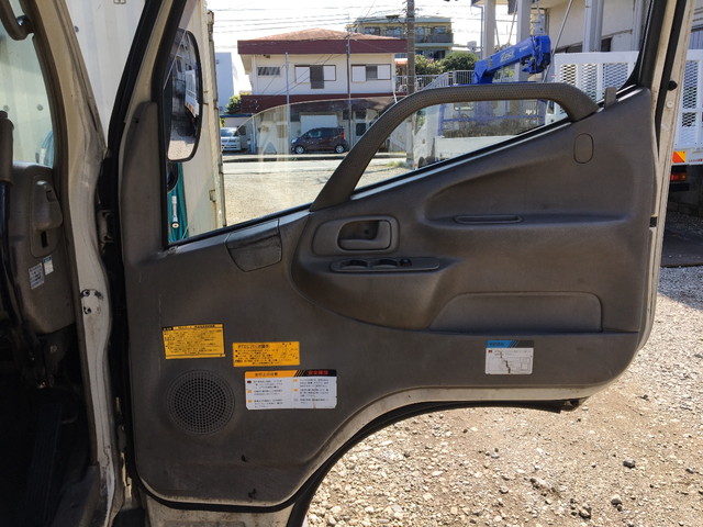 日野デュトロ高所作業車小型（2t・3t）[写真30]