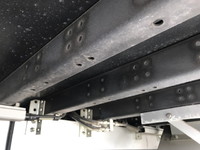 いすゞフォワードアルミウイング中型（4t）[写真21]