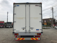 いすゞフォワードアルミウイング中型（4t）[写真08]