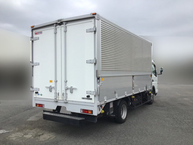 UDトラックスカゼットアルミウイング小型（2t・3t）[写真02]