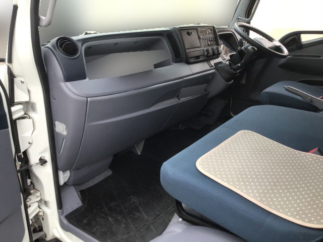 UDトラックスカゼットアルミウイング小型（2t・3t）[写真29]