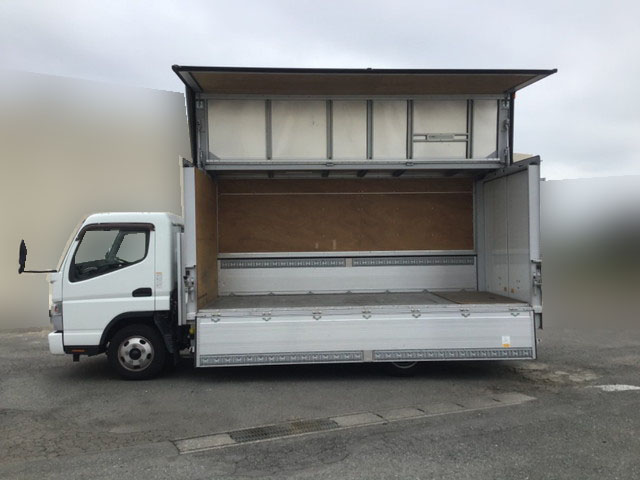 UDトラックスカゼットアルミウイング小型（2t・3t）[写真06]