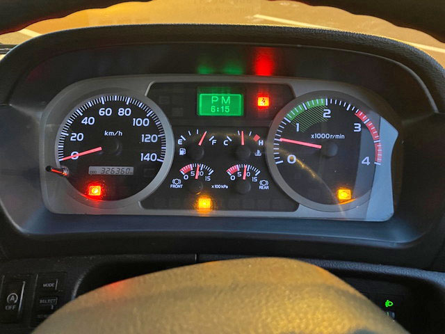 日野レンジャーアルミウイング中型（4t）[写真16]