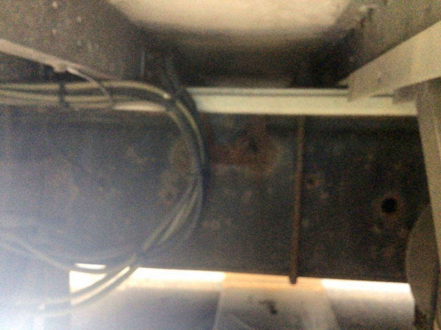 いすゞギガアルミウイング大型（10t）[写真23]