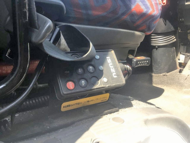 いすゞギガアルミウイング大型（10t）[写真36]