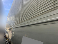 いすゞギガアルミウイング大型（10t）[写真05]