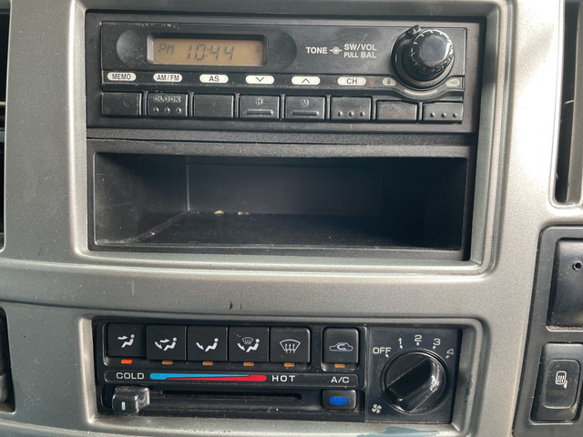 UDトラックスコンドルアルミウイング中型（4t）[写真32]