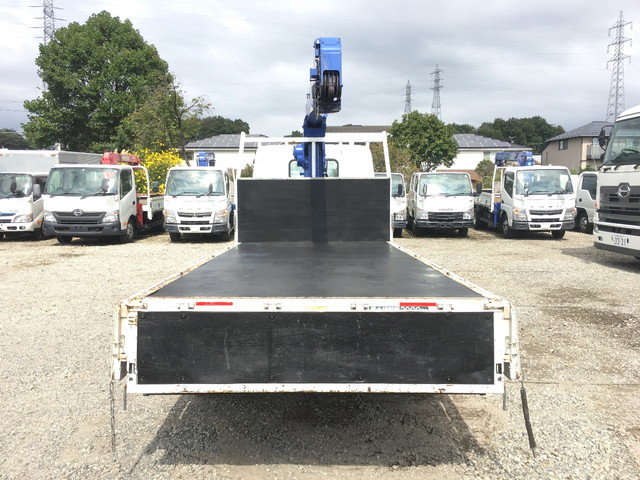 三菱ふそうキャンタークレーン3段小型（2t・3t）[写真12]