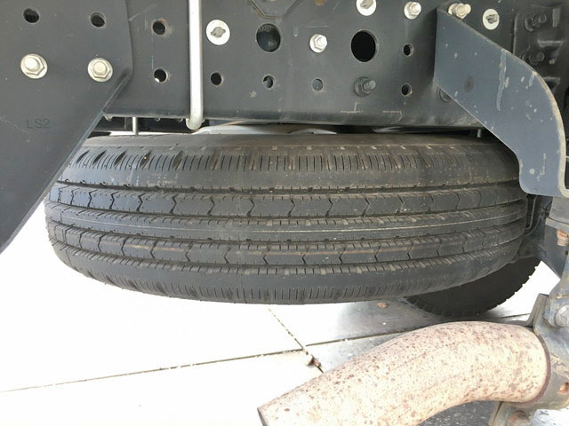 三菱ふそうキャンタークレーン3段小型（2t・3t）[写真23]