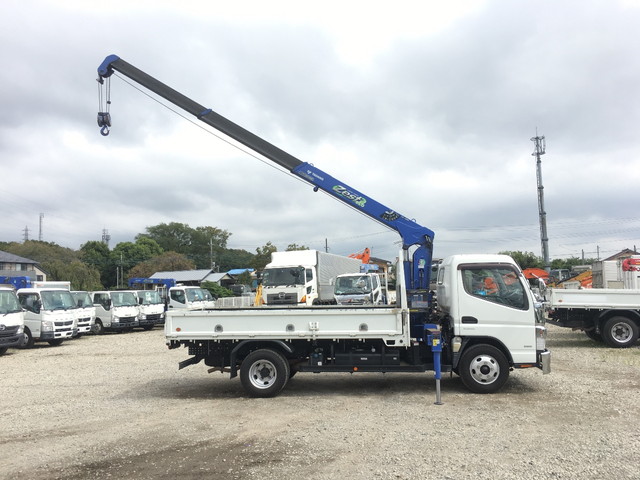 三菱ふそうキャンタークレーン3段小型（2t・3t）[写真08]
