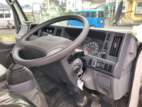 いすゞエルフダブルキャブ（Wキャブ）小型（2t・3t）[写真25]