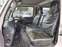 いすゞエルフダブルキャブ（Wキャブ）小型（2t・3t）[写真26]