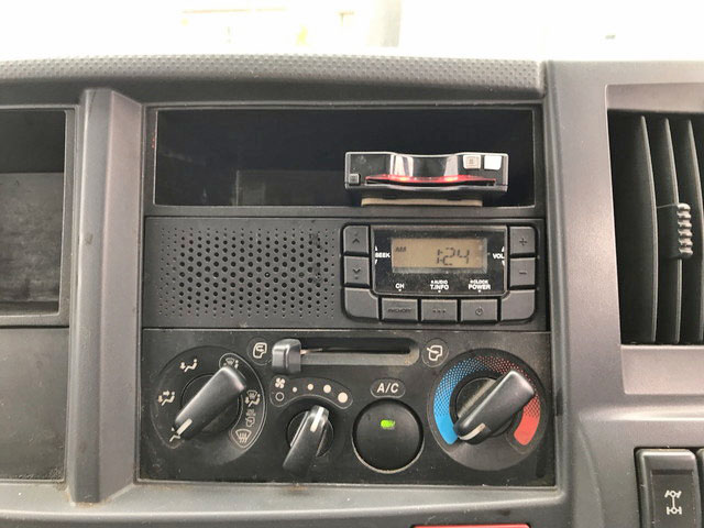 いすゞエルフダブルキャブ（Wキャブ）小型（2t・3t）[写真36]