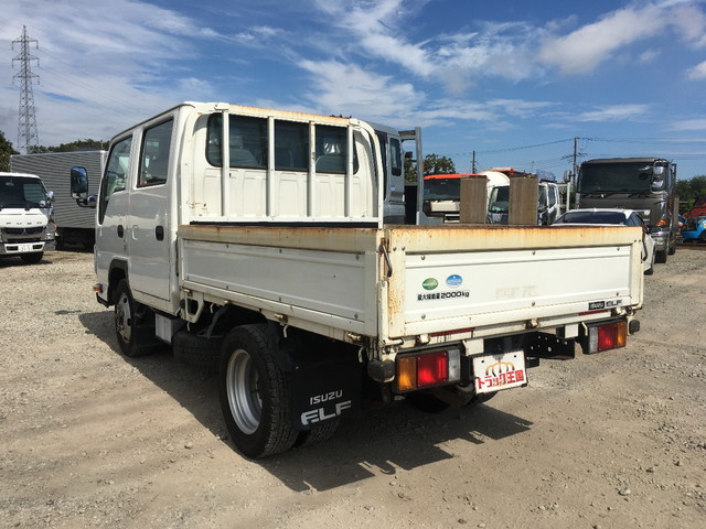 いすゞエルフダブルキャブ（Wキャブ）小型（2t・3t）[写真04]