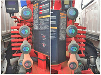 いすゞエルフクレーン3段小型（2t・3t）[写真23]