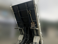 三菱ふそうキャンターダンプ小型（2t・3t）[写真11]