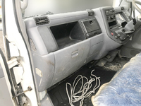 三菱ふそうキャンターダンプ小型（2t・3t）[写真23]