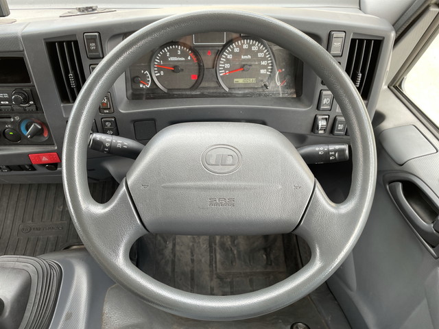 UDトラックスコンドルアルミバン小型（2t・3t）[写真30]