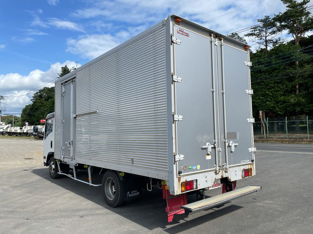 UDトラックスコンドルアルミバン小型（2t・3t）[写真04]