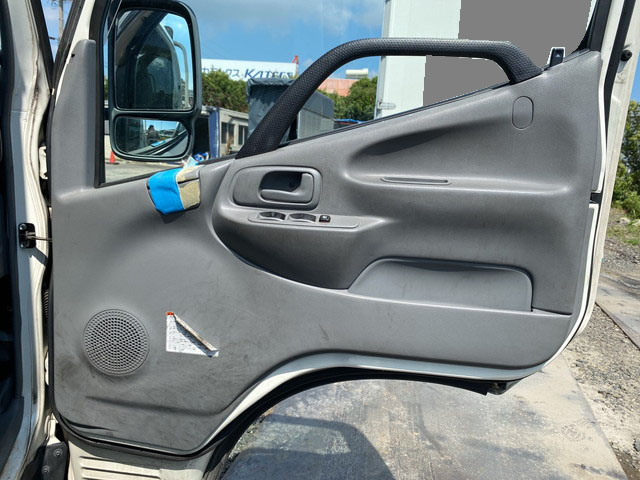 トヨタダイナ平ボディ小型（2t・3t）[写真20]