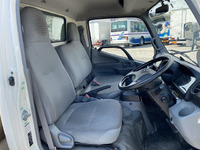 トヨタダイナ平ボディ小型（2t・3t）[写真23]