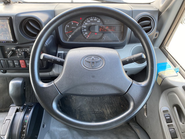 トヨタダイナ平ボディ小型（2t・3t）[写真27]