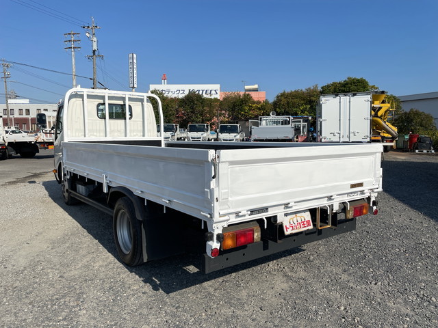 トヨタダイナ平ボディ小型（2t・3t）[写真04]