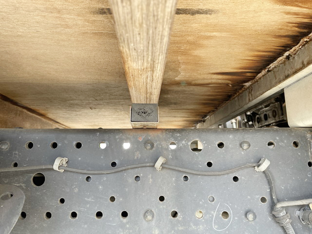 マツダタイタン平ボディ小型（2t・3t）[写真17]