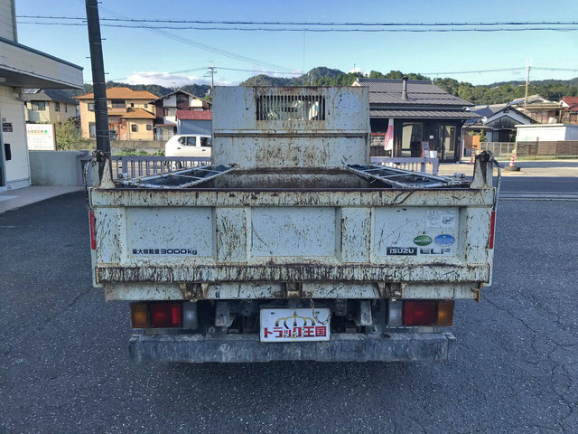 いすゞエルフダンプ小型（2t・3t）[写真08]