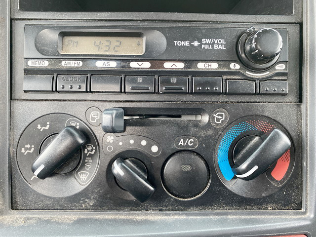 いすゞエルフ平ボディ小型（2t・3t）[写真32]