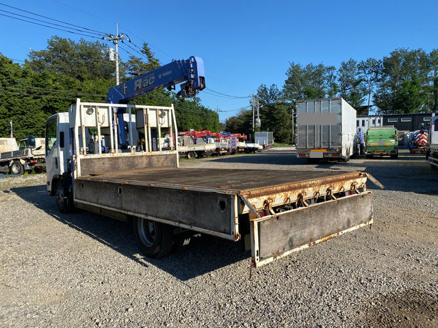 いすゞエルフセルフクレーン4段小型（2t・3t）[写真12]