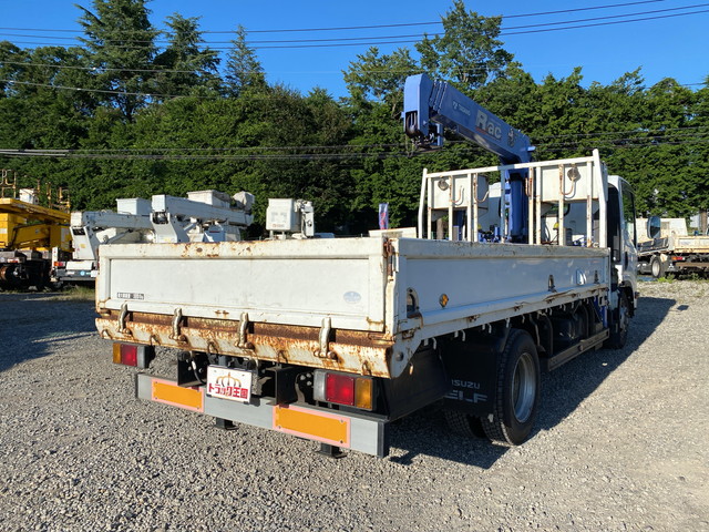 いすゞエルフセルフクレーン4段小型（2t・3t）[写真02]