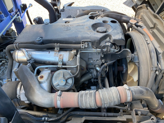 いすゞエルフセルフクレーン4段小型（2t・3t）[写真30]