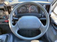 いすゞエルフセルフクレーン4段小型（2t・3t）[写真35]