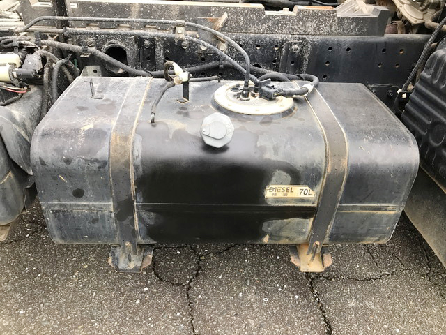 三菱ふそうキャンターダンプ小型（2t・3t）[写真16]