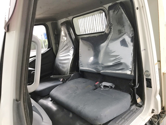 三菱ふそうキャンターダンプ小型（2t・3t）[写真26]