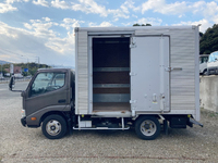 日野デュトロアルミバン小型（2t・3t）[写真05]