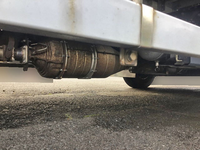 いすゞフォワードアルミウイング中型（4t）[写真18]