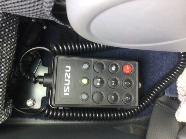 いすゞフォワードアルミウイング中型（4t）[写真32]